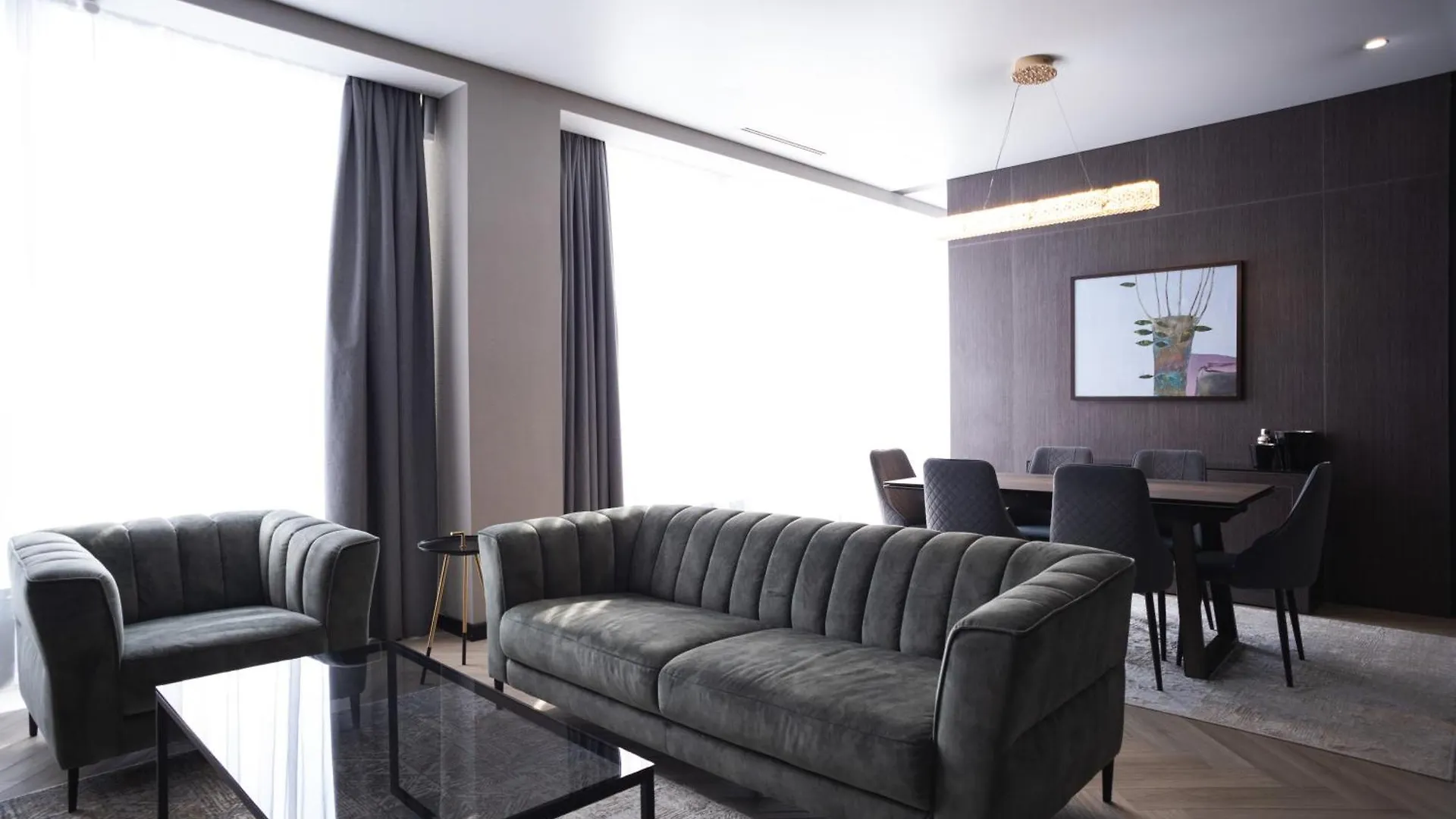 Resident City Hotel 阿拉木图